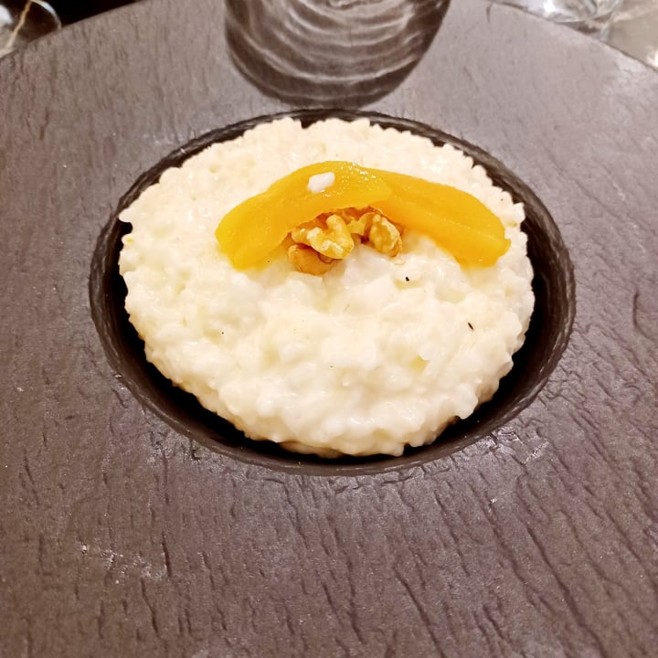photo of Choose Restaurante Vegano Risotto De Gorgonzola, Peras Y Nueces shared by @angso on  30 Aug 2023 - review