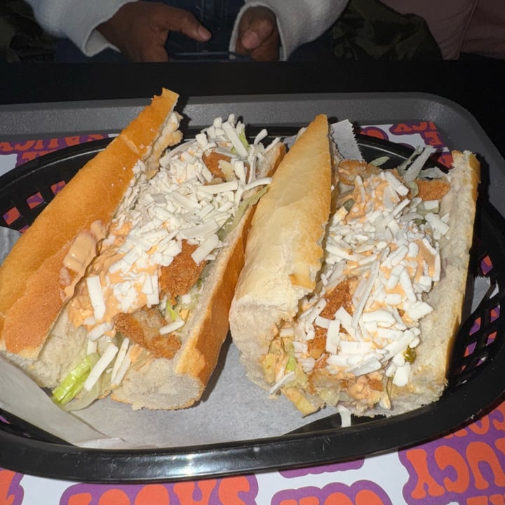 photo of The Saucy Cow Vegan Food Temple Bar Spicy Chick*n Roll shared by @eilishhassett on  04 Oct 2025 - review