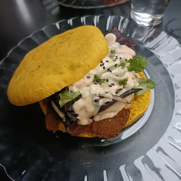 photo of LA CAMELIA VEGAN BAR Pita de seitán shared by @aribes on  22 Aug 2025 - review
