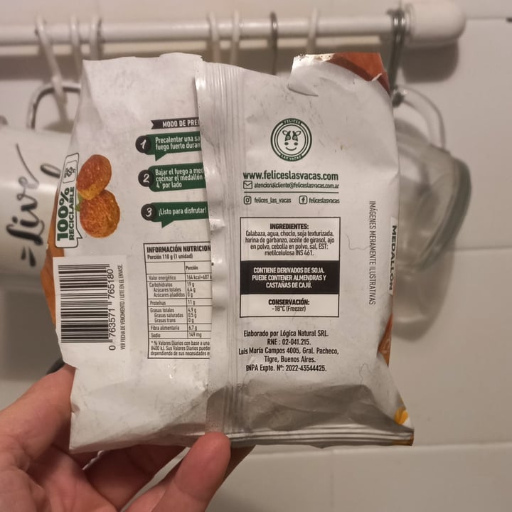 photo of Felices Las Vacas Medallon Calabaza y Choclo shared by @vforvegan on  01 Sep 2025 - review