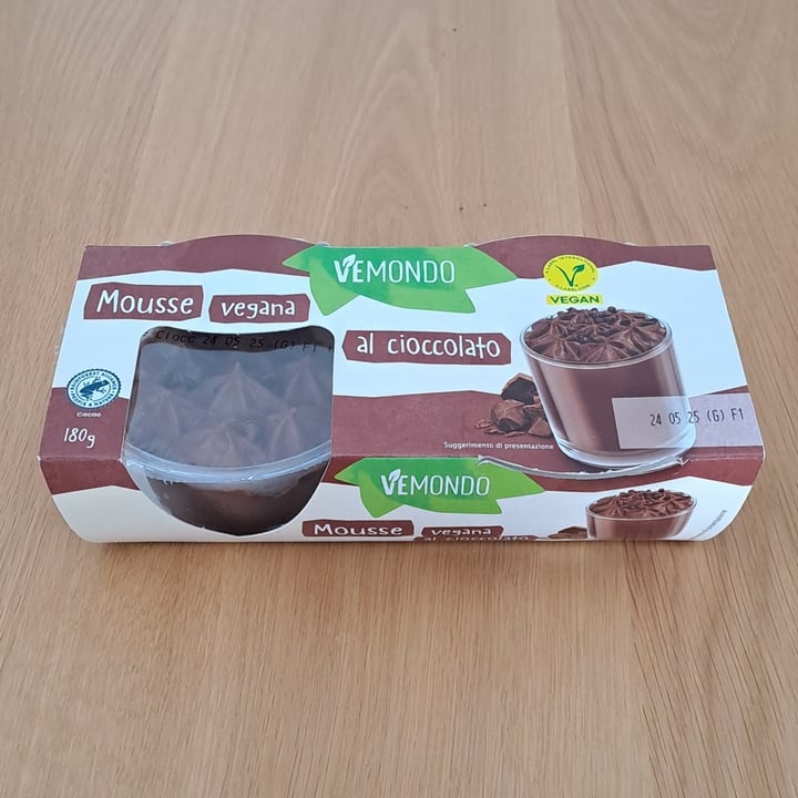 photo of Vemondo Mousse Vegana Al Cioccolato shared by @orsolapi on  01 May 2025 - review