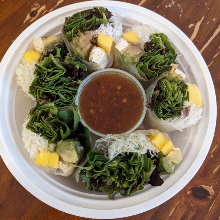 photo of Ye’s Asian Vegan Kitchen Summer Rolls shared by @kristig on  01 Apr 2024 - review