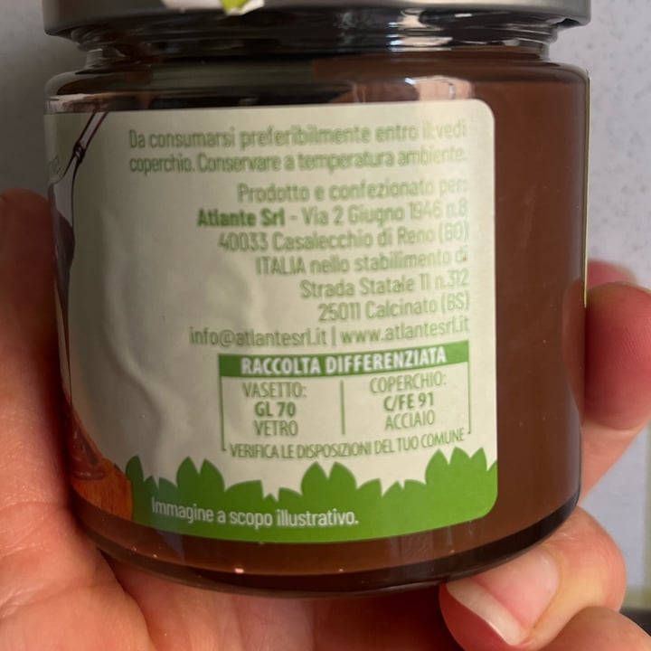 photo of Soya life Crema spalmabile con Nocciole, Cacao e Soia shared by @petramodirari on  01 May 2024 - review