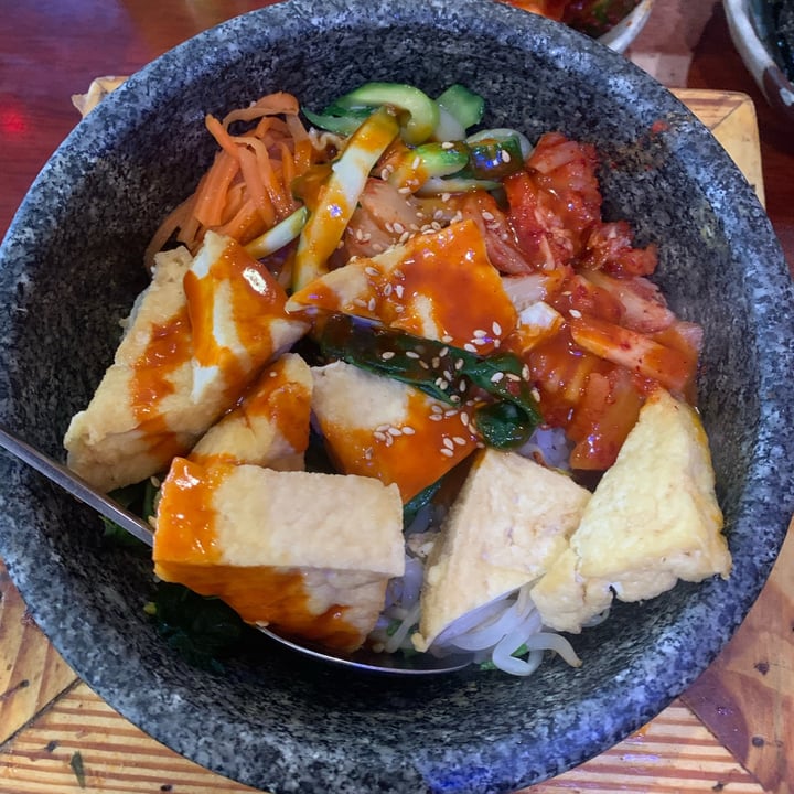 photo of Ginger & Garlic Tofu & Kimchi Bimibap shared by @beckyallott on  10 Feb 2024 - review