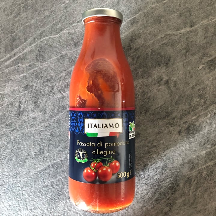 photo of Italiamo Passata Di Pomodoro Ciliegino shared by @glottaveg93 on  12 Nov 2023 - review