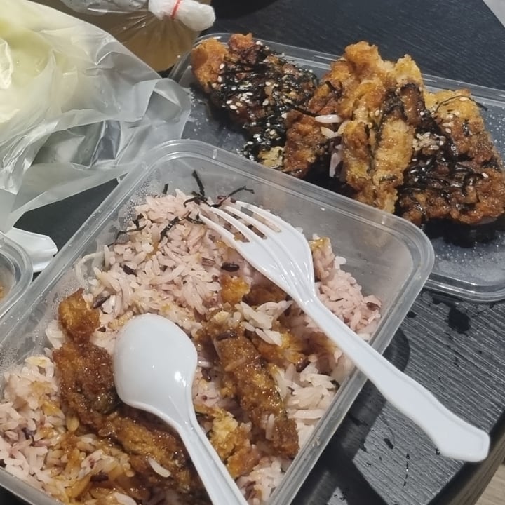 photo of Vegetarian by So Vegan ร้านอาหารเจ มังสวิรัติ โซวีแกน สาขาบางกะปิ (ลาดพร้าว 109 แยก 7)​ deep fried vegan fishless with teriyaki sauce shared by @xxarisu on  04 Aug 2024 - review