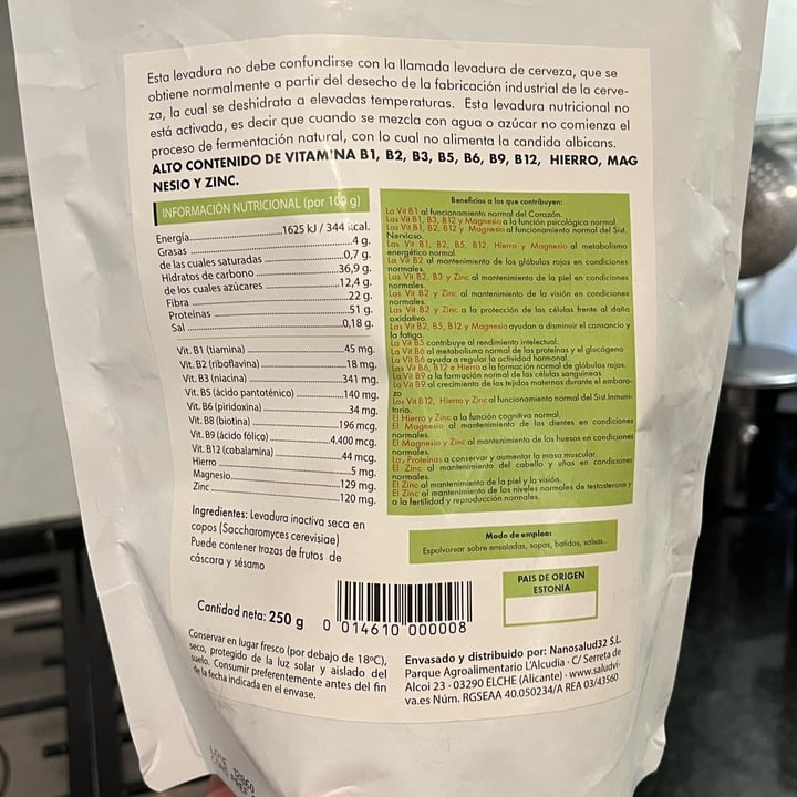 photo of Saludviva Superalimentos Levadura Nutricional con Vitamina B12 shared by @laysvinagreta on  10 Sep 2025 - review