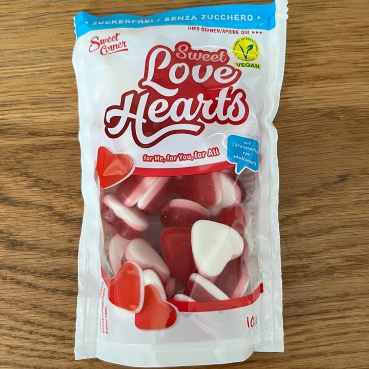 photo of Sweet corner sweet love hearts shared by @chiadefe on  12 May 2024 - review