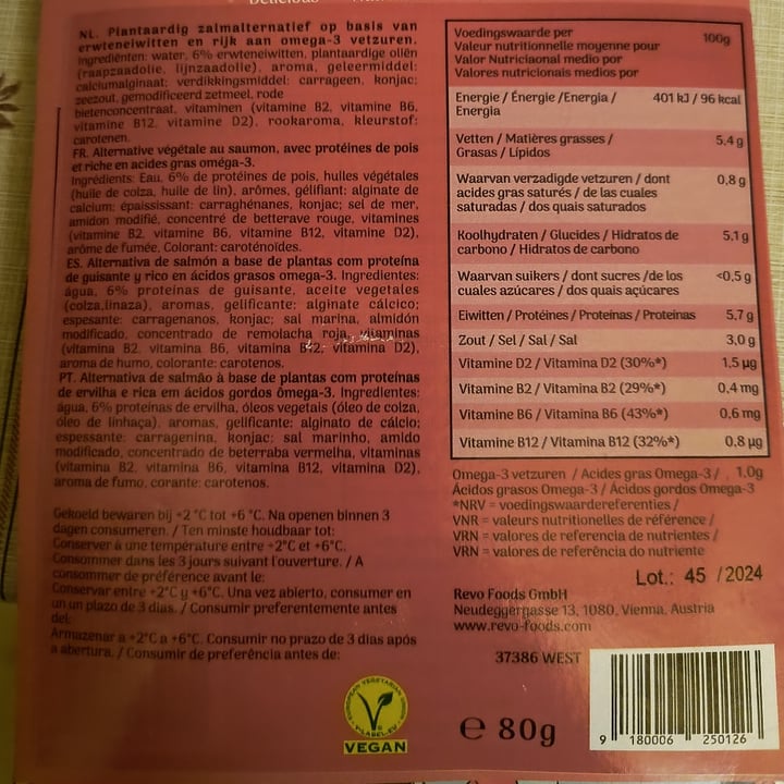 photo of Revo Foods Revo Salmon shared by @moth on  22 Nov 2024 - review