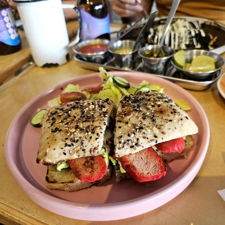 photo of Choclo y Maíz Cocina vegana Choripan shared by @franj36 on  12 May 2024 - review