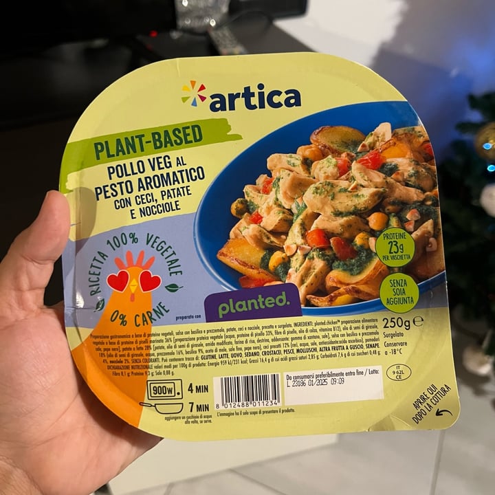 photo of Artica Pollo Veg al Pesto Aromatico shared by @inescedeno20 on  09 Feb 2024 - review