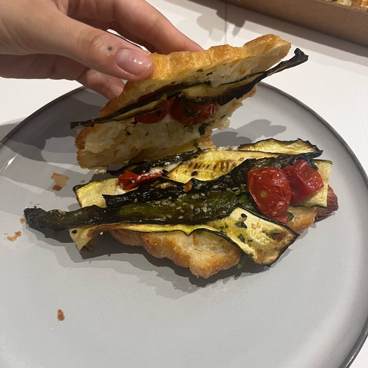 photo of Pasticceria Nepà cornetto salato shared by @giuliettaveg on  05 May 2024 - review