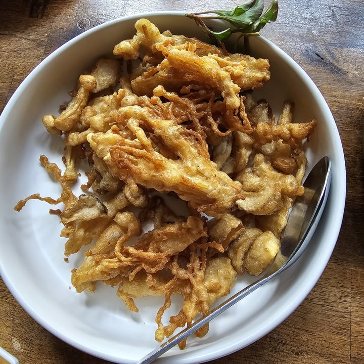 photo of Koff House Coffee Bar & Eatery deep fried mushrooms shared by @toko on  26 Apr 2024 - review