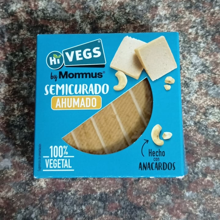 photo of Hi vegs Queso semicurado ahumado shared by @nuriawashungry on  14 Apr 2024 - review