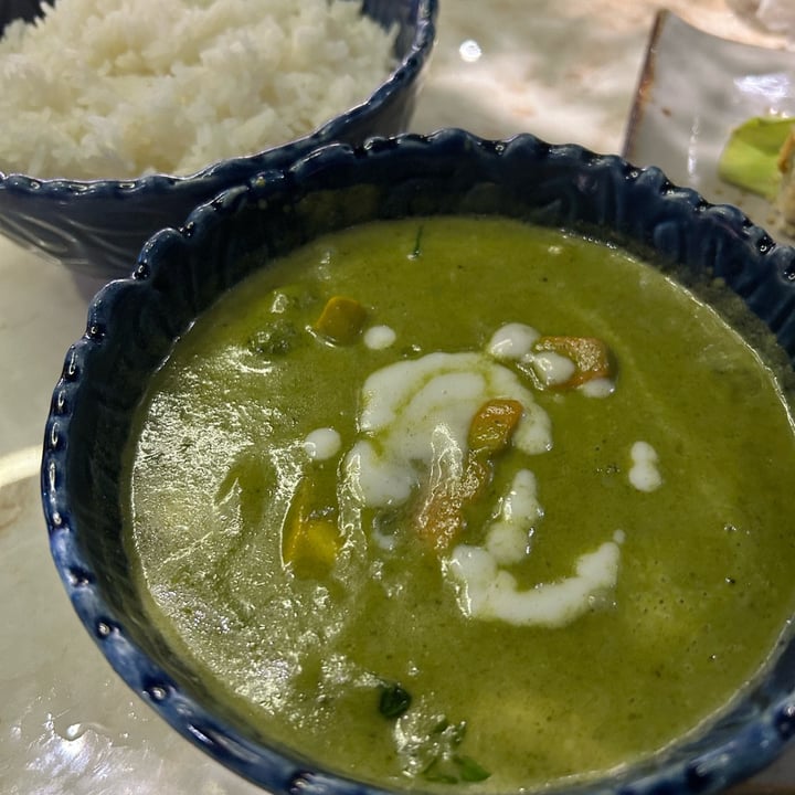 photo of Macaw by Stories- OMR, Chennai Green Thai Curry (Veg) shared by @veganniran on  09 Oct 2025 - review