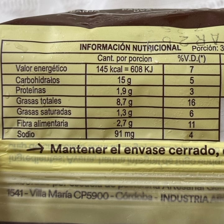 photo of Boccone galletitas de avena, chips de chocolate y coco shared by @vegandann on  29 Sep 2025 - review
