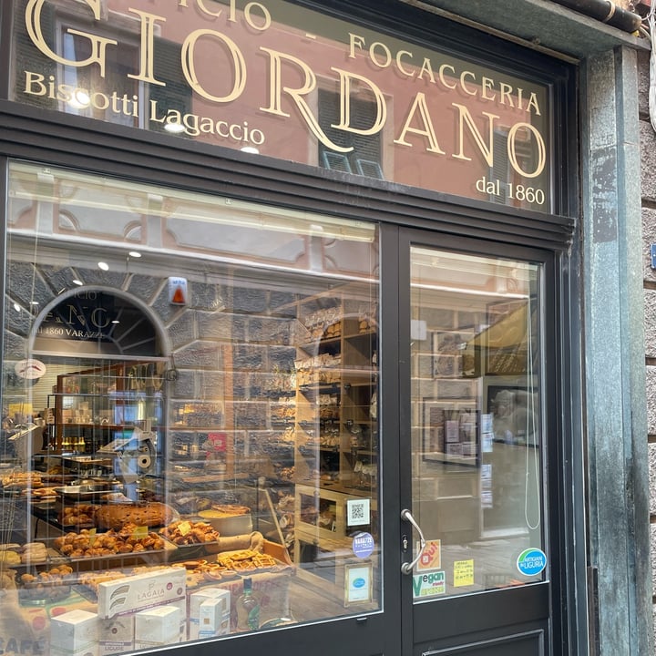 photo of Biscottificio Giordano Pandolce vegano shared by @veganredvelvet on  10 Oct 2025 - review
