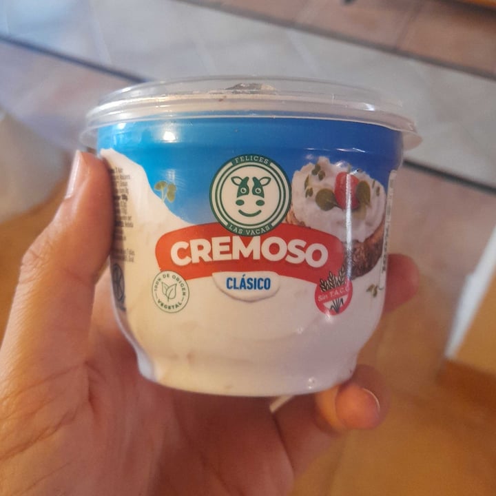 photo of Felices Las Vacas cremoso untable shared by @julyahum on  25 Feb 2025 - review