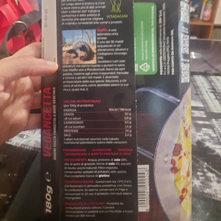 photo of Amorum vegancetta shared by @irenep on  21 Jun 2025 - review