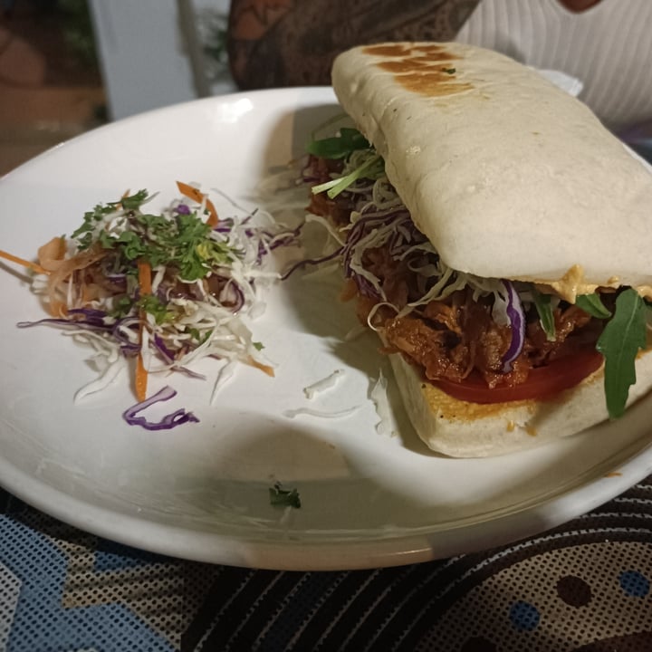photo of Planta jackfruit pulled pork sandwich shared by @fra23 on  21 Dec 2024 - review