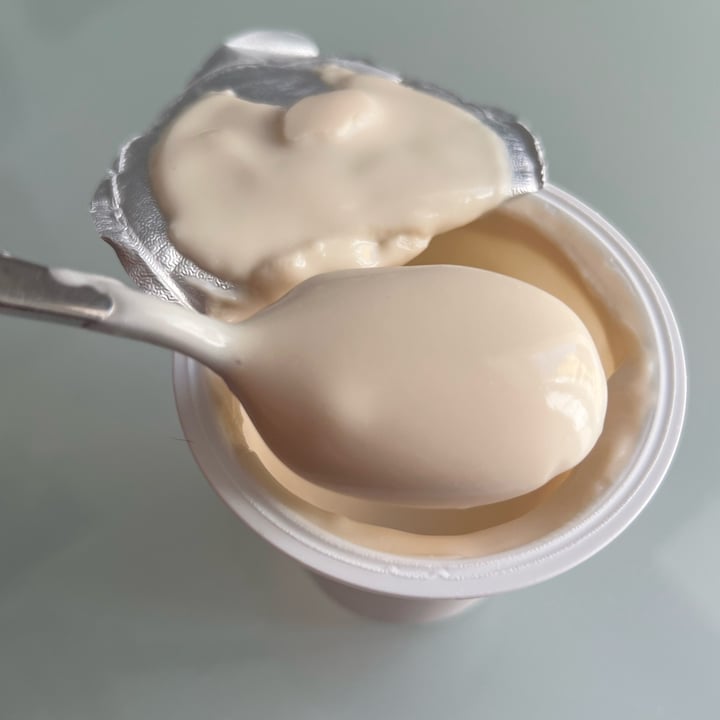 photo of Decò yogurt soia bianco shared by @lauradeluca on  15 Mar 2025 - review