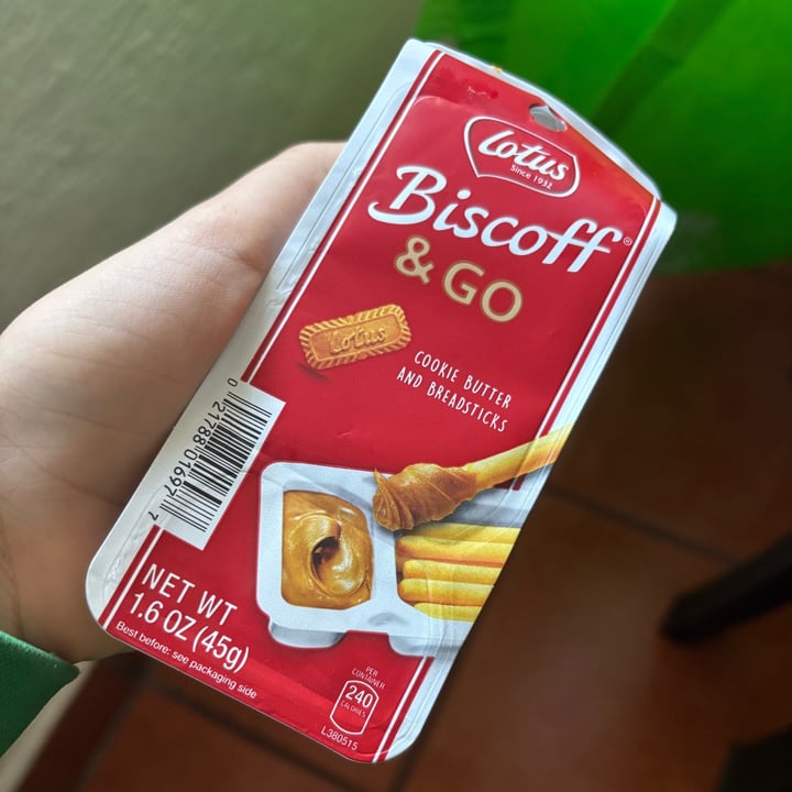 photo of Lotus Biscoff Biscoff & Go shared by @marianavalevrg on  23 Nov 2024 - review