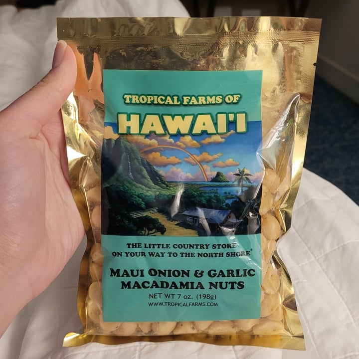 photo of Tropical farms Maui Onion & Garlic Macadamia Nuts shared by @yourfriendjen on  20 Apr 2024 - review
