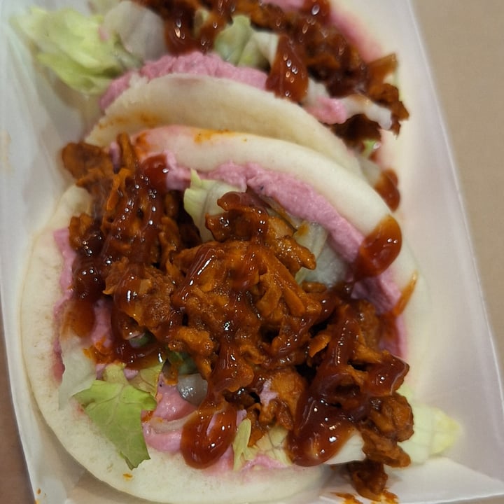 photo of Green M'ama Green Bao pulled Plant Based shared by @stefyveg on  02 May 2025 - review