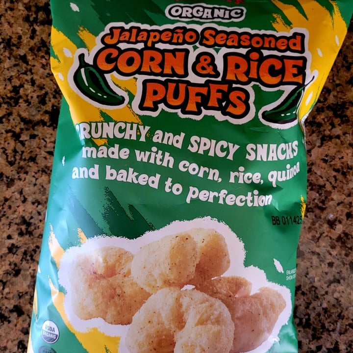photo of Trader Joe's Organic Jalapeño Seasoned Corn & Rice Puffs shared by @lalastorm on  07 May 2024 - review