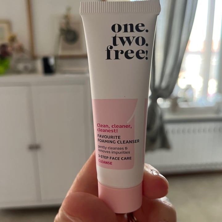 photo of One Two Free! Favourite Foaming Cleanser shared by @mariamagri on  19 Sep 2023 - review