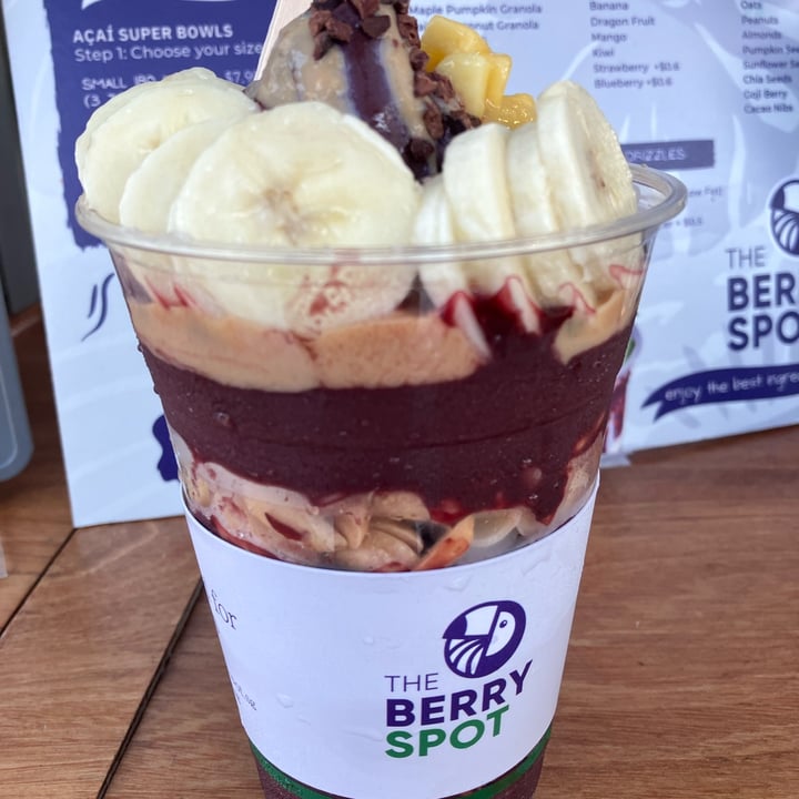photo of The Berry Spot Acai Bowl Large shared by @veganhubby on  14 Oct 2023 - review