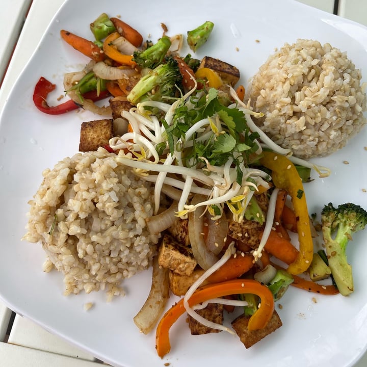 photo of Mermaids Cafe Tofu Veggie Stir Fry shared by @lilyycaroline on  31 Mar 2025 - review