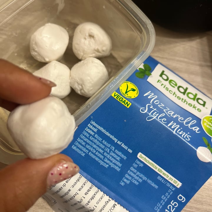 photo of Bedda Bedda Mozzarella Style Minis shared by @anto990 on  03 May 2024 - review