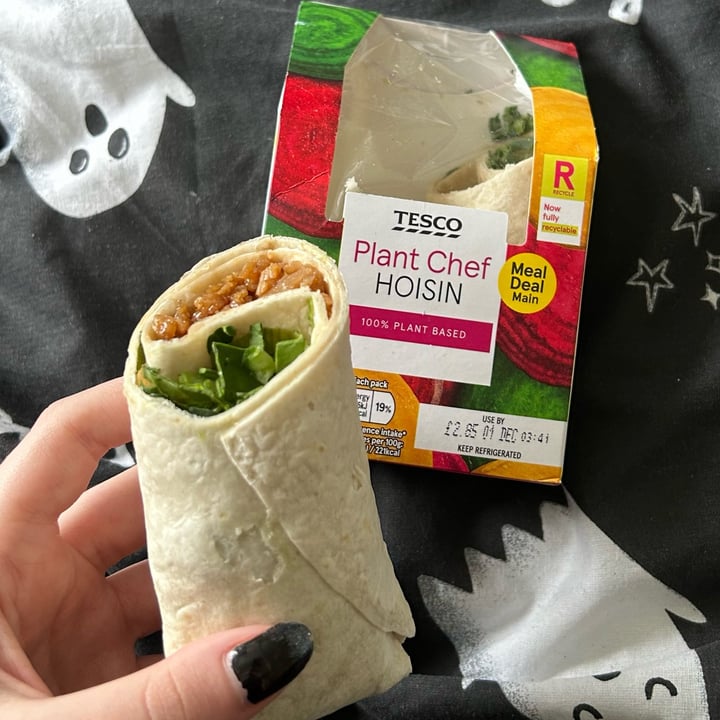 photo of Tesco Plant Chef Hoisin wrap shared by @esmehart on  02 Dec 2023 - review