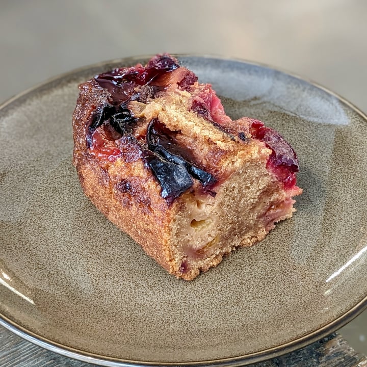 photo of Back to Eden Singapore (Cafe) Plum Cake shared by @xinru-t on  03 Oct 2023 - review