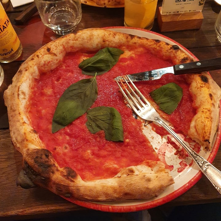 photo of Pizzeria Popolare pizza rossa shared by @tania- on  25 Oct 2023 - review