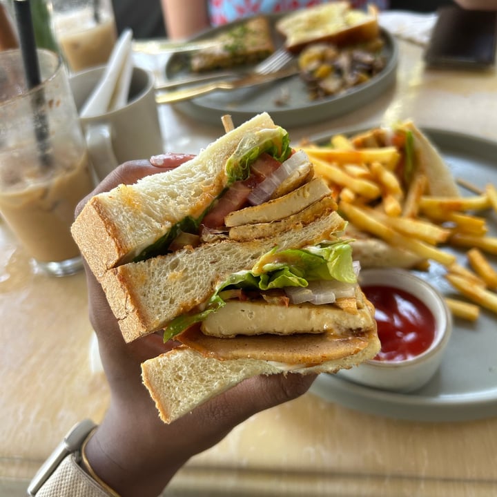 photo of I Am Vegan Babe Cafe Babe Club Sandwich shared by @alyrauff on  06 Oct 2025 - review