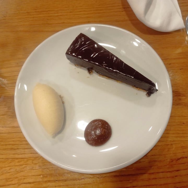 photo of orburu Tarta De Chocolate Negro shared by @alejandro-alvaro on  04 Nov 2023 - review