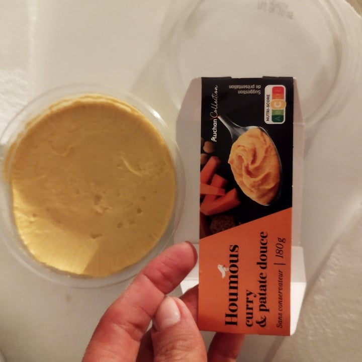 photo of Auchan houmous toate douce shared by @sorinaparis on  03 Oct 2025 - review