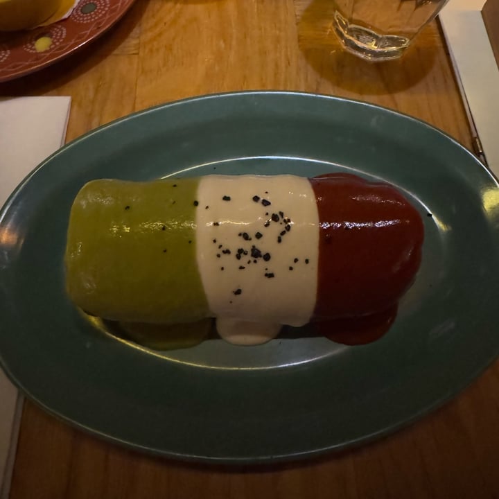 photo of Jajaja Plantas Méxicana Chorizo Burrito shared by @superiormoose41 on  30 Jan 2025 - review