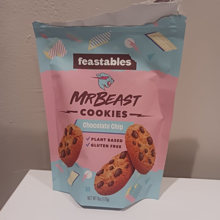 photo of Feastables MrBeast Cookies Chocolate Chip shared by @heartartichokehearts on  06 May 2024 - review