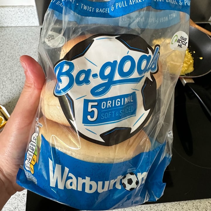 photo of Warburtons Sliced white bagels shared by @grumpycat on  13 Jun 2024 - review