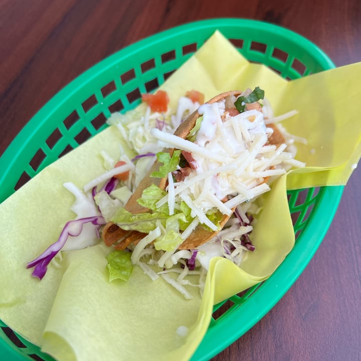 photo of El Cantaro Crispy Potato Tacos shared by @liberationbby on  31 Dec 2023 - review