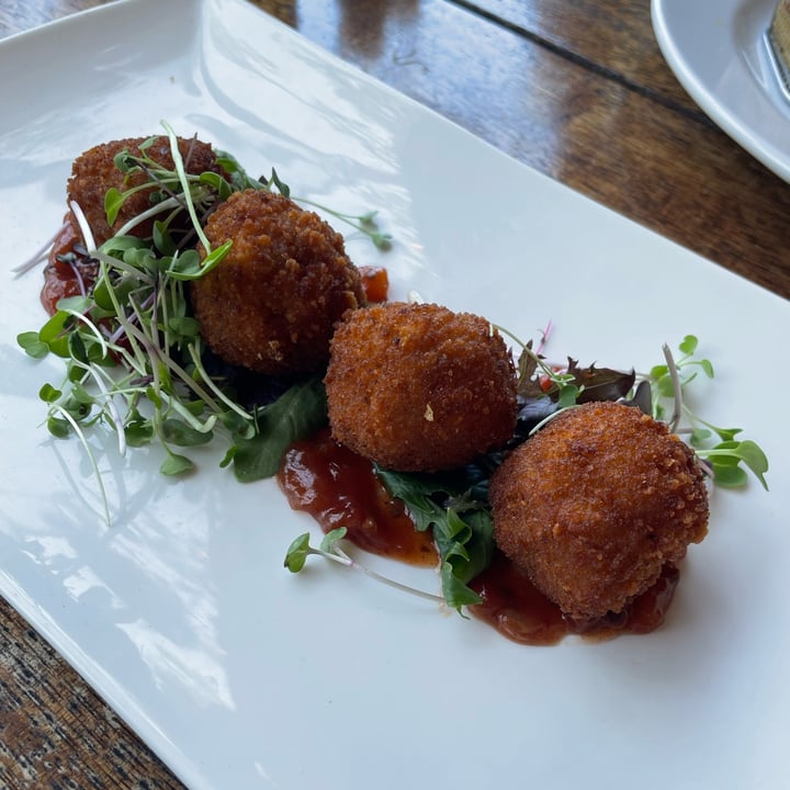 photo of Heritage Hotel & Function Centre Arancini shared by @veggi-bella on  22 Feb 2025 - review