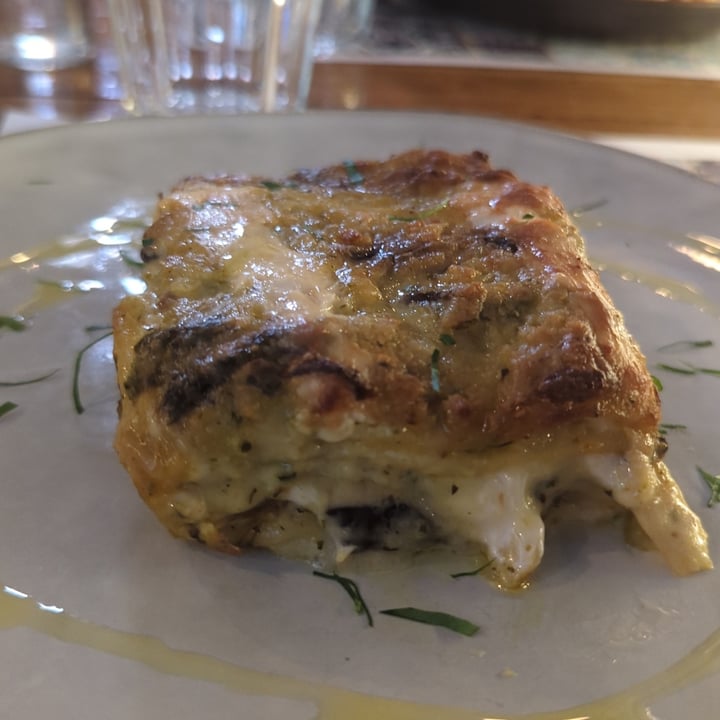 photo of Status Quo Lasagna bianca crema di asparagi shared by @bratkart0ffel on  10 May 2024 - review