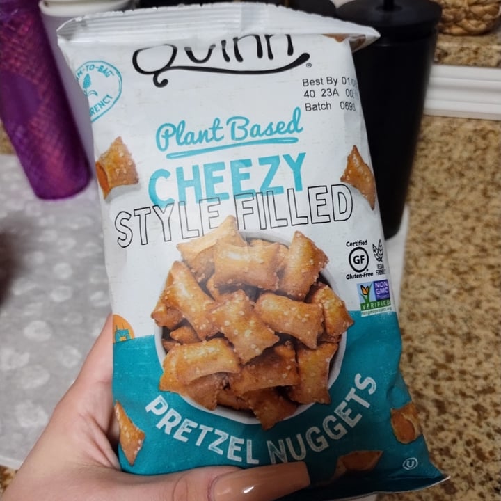photo of Quinn Snacks Plant Based Cheezy Style Filled Pretzel Nuggets shared by @alyssaa on  07 Oct 2023 - review