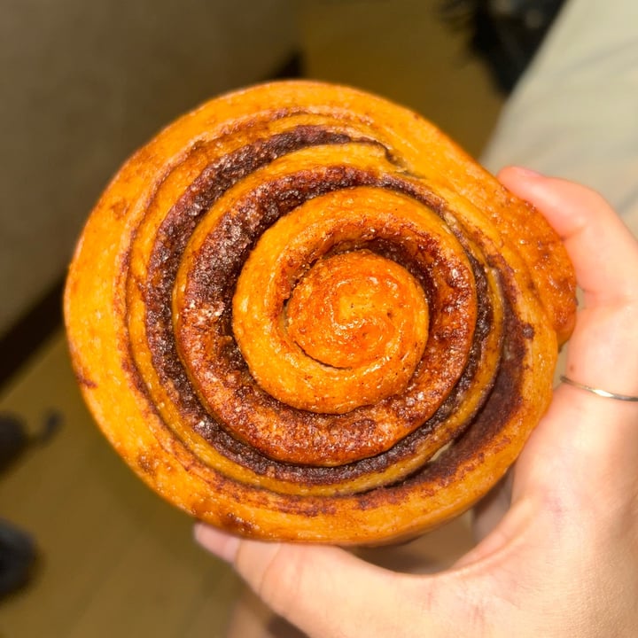 photo of 嬉皮麵包 HIP PUN Cinnamon Roll shared by @tiascaz on  19 Apr 2024 - review