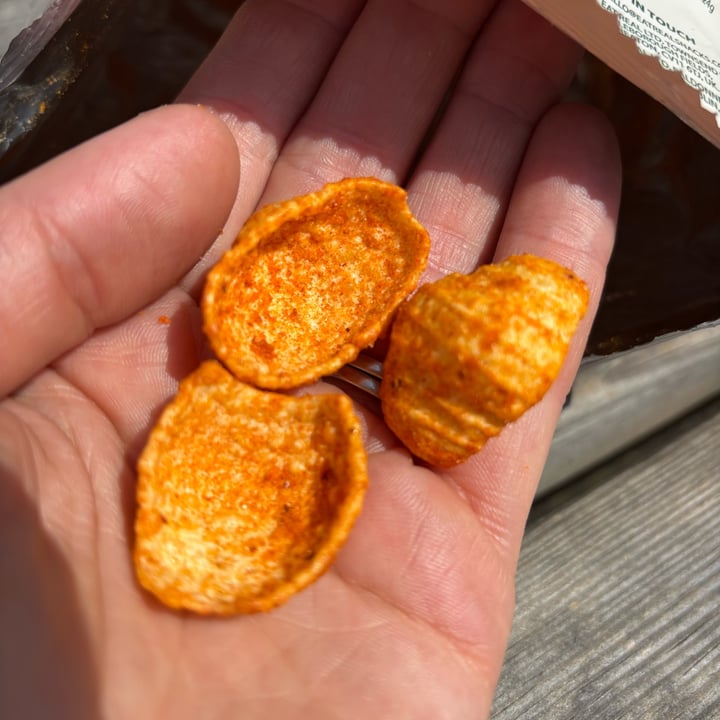 photo of Eat Real Rose Harissa & Creamy Yoghurt flavour hummus chips shared by @vegansuttonmama on  09 Aug 2025 - review