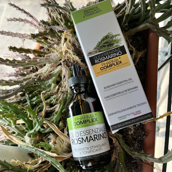photo of Pharma complex olio essenziale di rosmarino shared by @ademarsi on  02 Oct 2025 - review