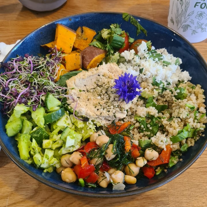 photo of Happy Foods Salad bowl shared by @marialilje on  06 Jul 2024 - review